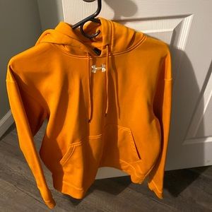 under armour size small hoodie